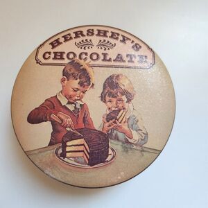 Vintage Hershey's Chocolate 1982 Metal Tin